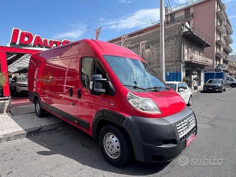 Usata Fiat Ducato 131 CV (96 kW) 2013 Rosso Furgone