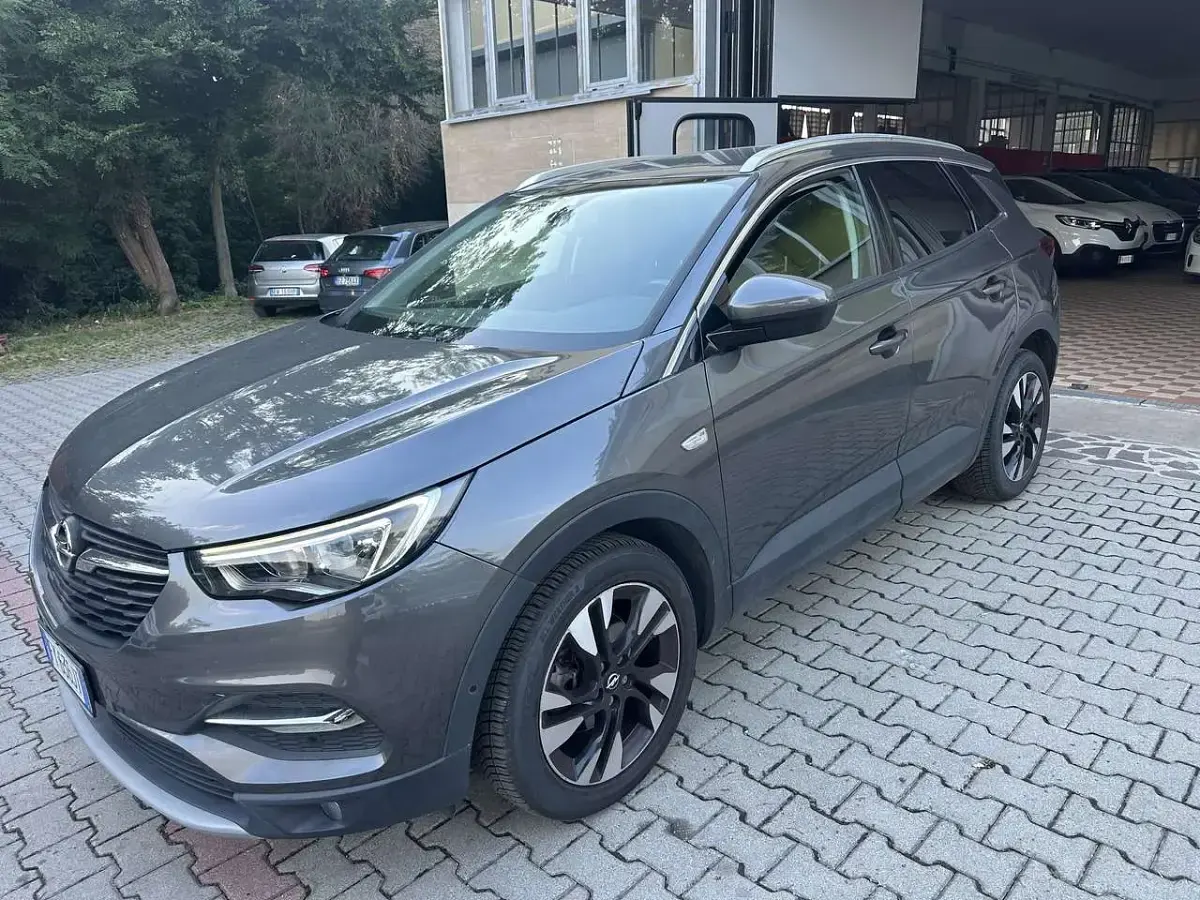 Usata Opel Grandland X Innovation 131 CV (96 kW) 2019 Grigio SUV
