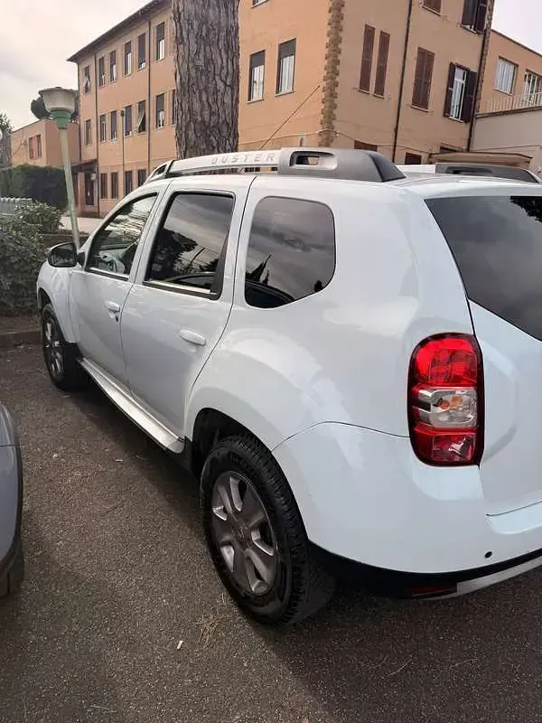 Usata Dacia Duster 109 CV (80 kW) 2017 Bianco SUV