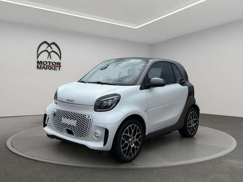 Bianco Usata 2024 Smart ForTwo Electric Drive Passion Tre volumi | 17.150 € (Buon prezzo) - Immagine 1/4