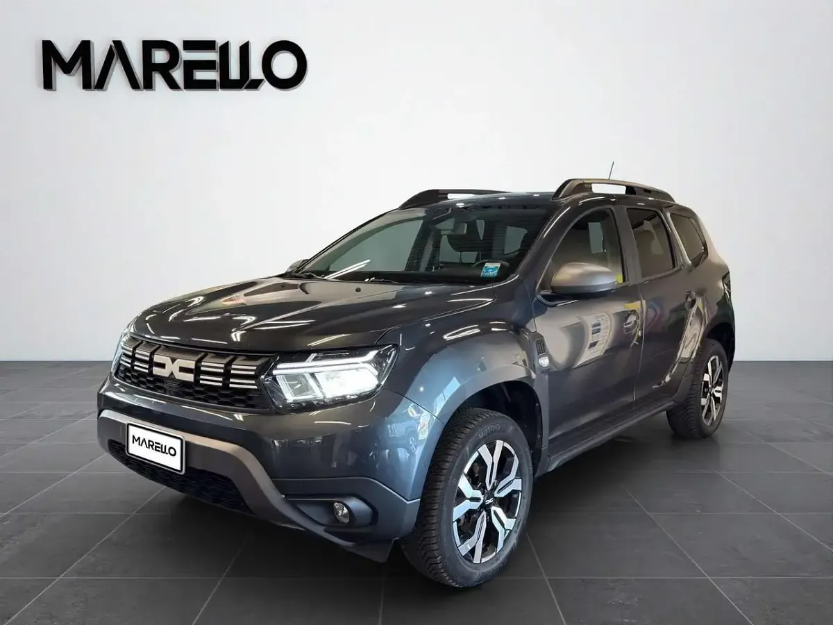 Usata Dacia Duster Journey 101 CV (74 kW) 2023 Grigio SUV