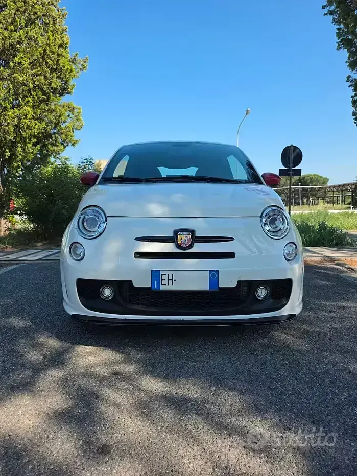 Usata Abarth 500 Esseesse 135 CV (99 kW) 2011 Bianco Berlina
