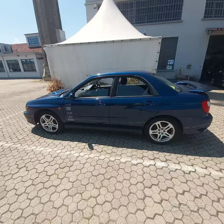 Usata Subaru Impreza 218 CV (160 kW) 2001 Bluazzurro Berlina