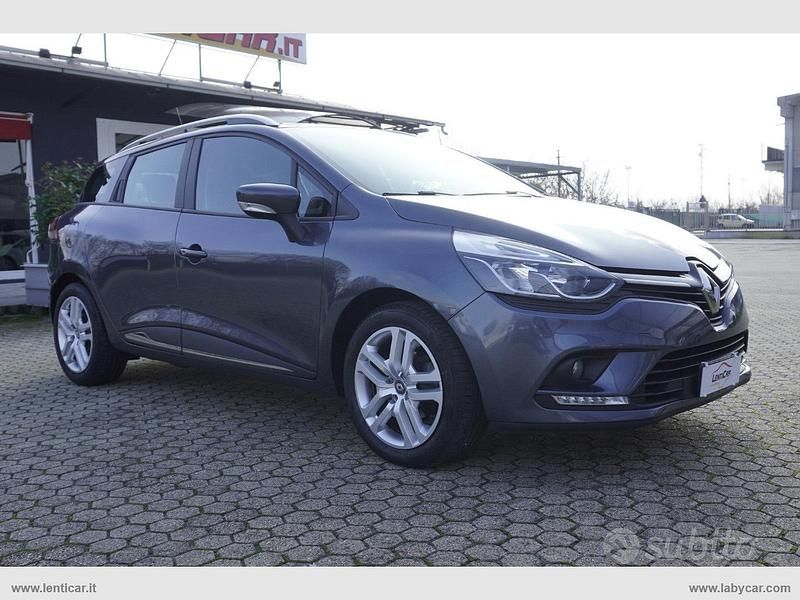 Usata Renault Clio GrandTour Business 75 CV (55 kW) 2019 Grigio Station wagon