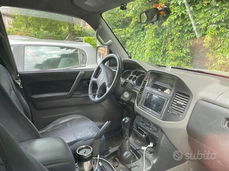 Usata Mitsubishi Pajero 2001 Verde SUV