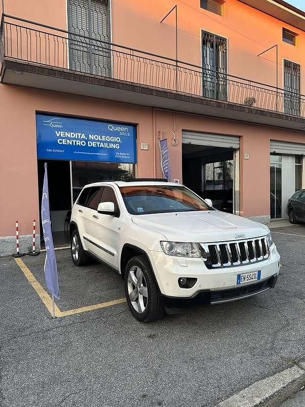 Usata Jeep Grand Cherokee Overland 241 CV (177 kW) 2012 Bianco SUV