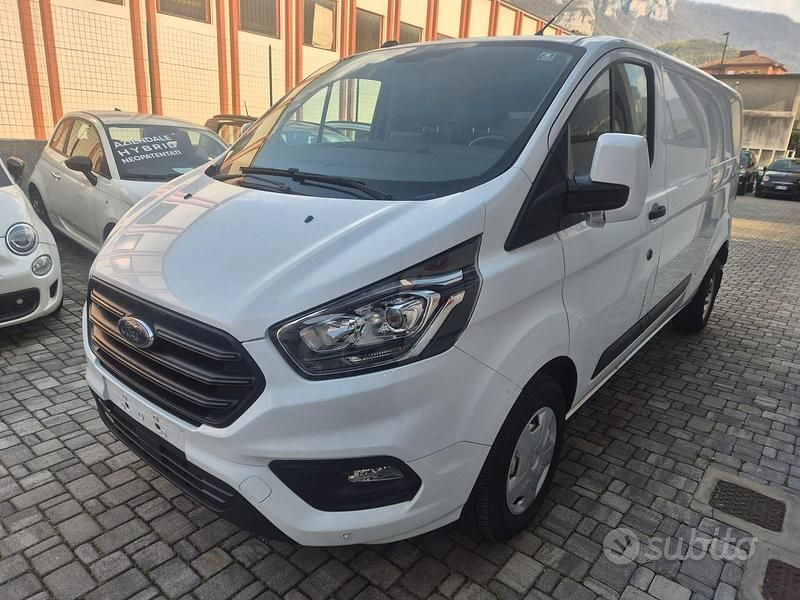 Usata Ford Transit Custom Trend 131 CV (96 kW) 2020 Bianco Berlina