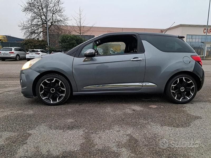 Usata DS Automobiles DS3 155 CV (114 kW) 2012 Grigio Coupé