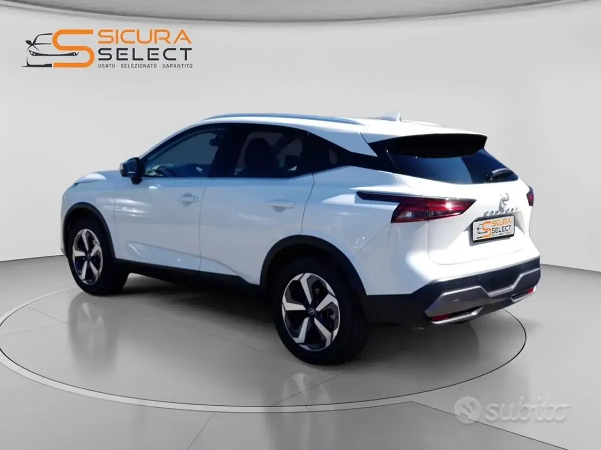 Usata Nissan Qashqai N-Connecta 140 CV (102 kW) 2024 Bianco SUV