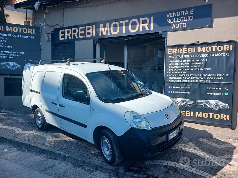 Usata Renault Kangoo Dynamique 105 CV (77 kW) 2010 Bianco Berlina