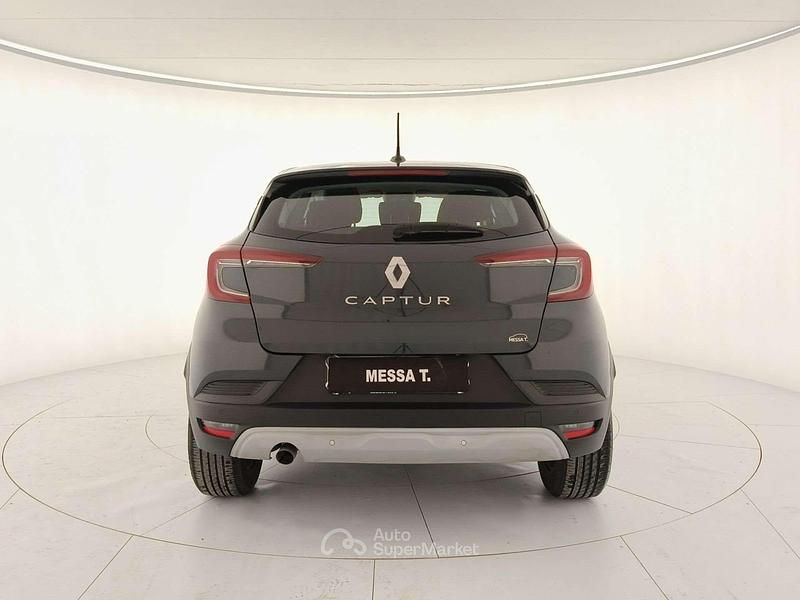 Usata Renault Captur Intens 91 CV (66 kW) 2021 Blu SUV