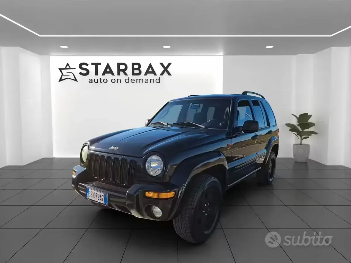 Usata Jeep Cherokee Limited 143 CV (105 kW) 2001 Nero SUV
