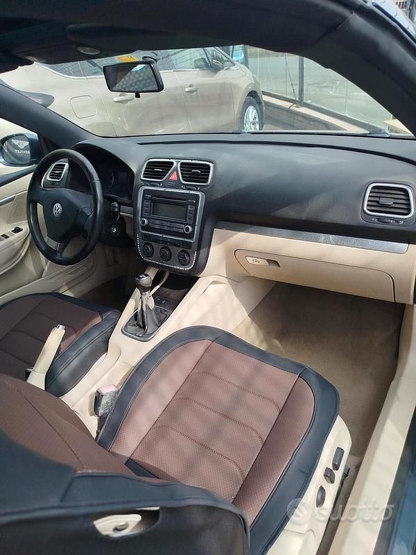 Usata VW Eos 150 CV (110 kW) 2007 Grigio Cabrio