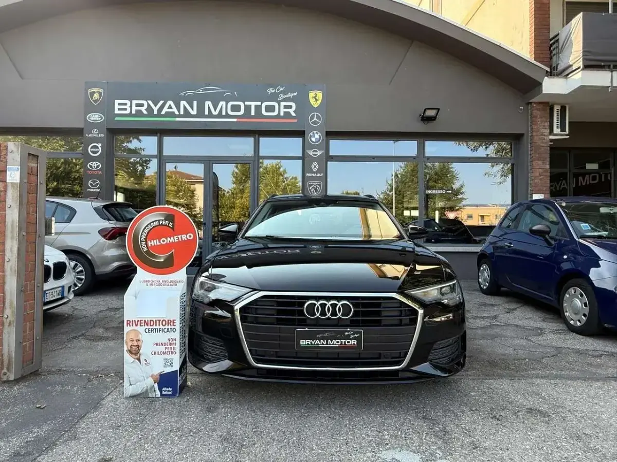 Usata Audi A6 Business 204 CV (150 kW) 2020 Nero Station wagon