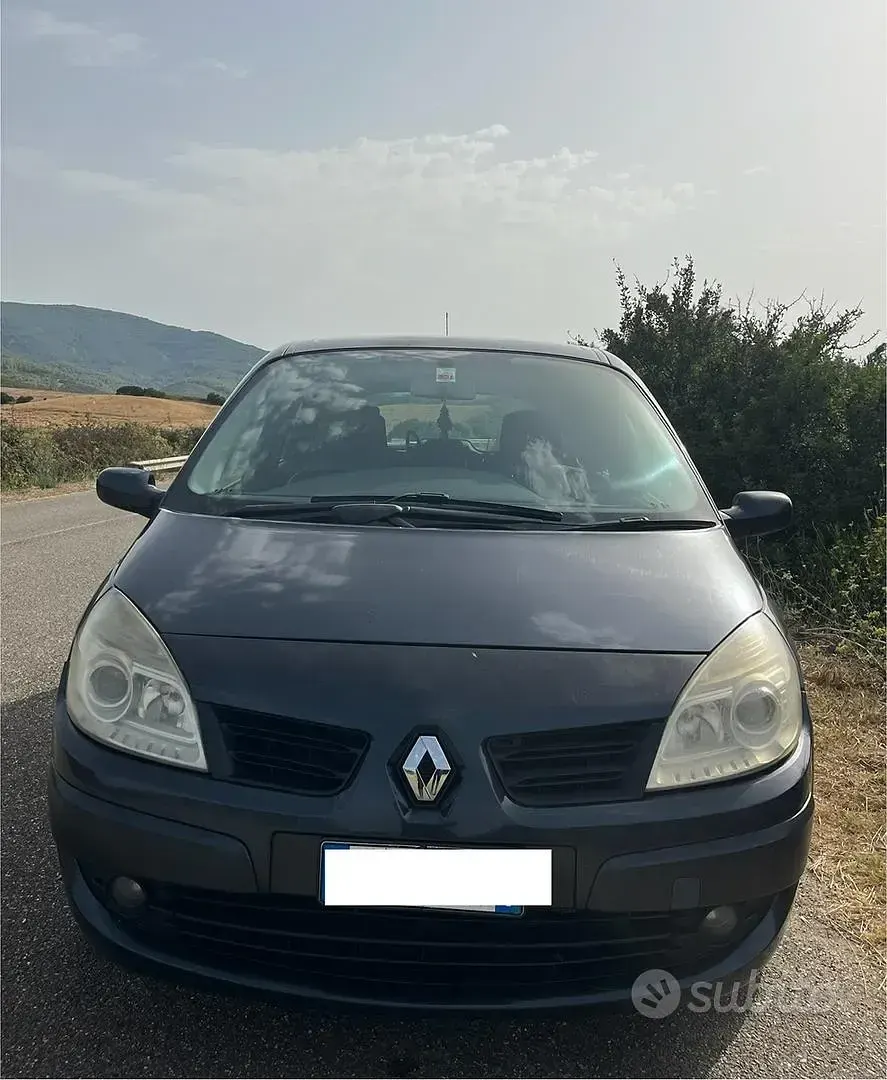 Usata Renault Grand Scénic II 106 CV (77 kW) 2009 Monovolume