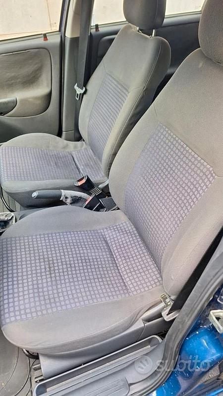 Usata Opel Corsa Club 2002 Blu Utilitaria