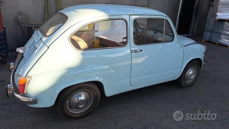 Blu Usata 1960 Fiat 600 | 4500 € - Immagine 1/4