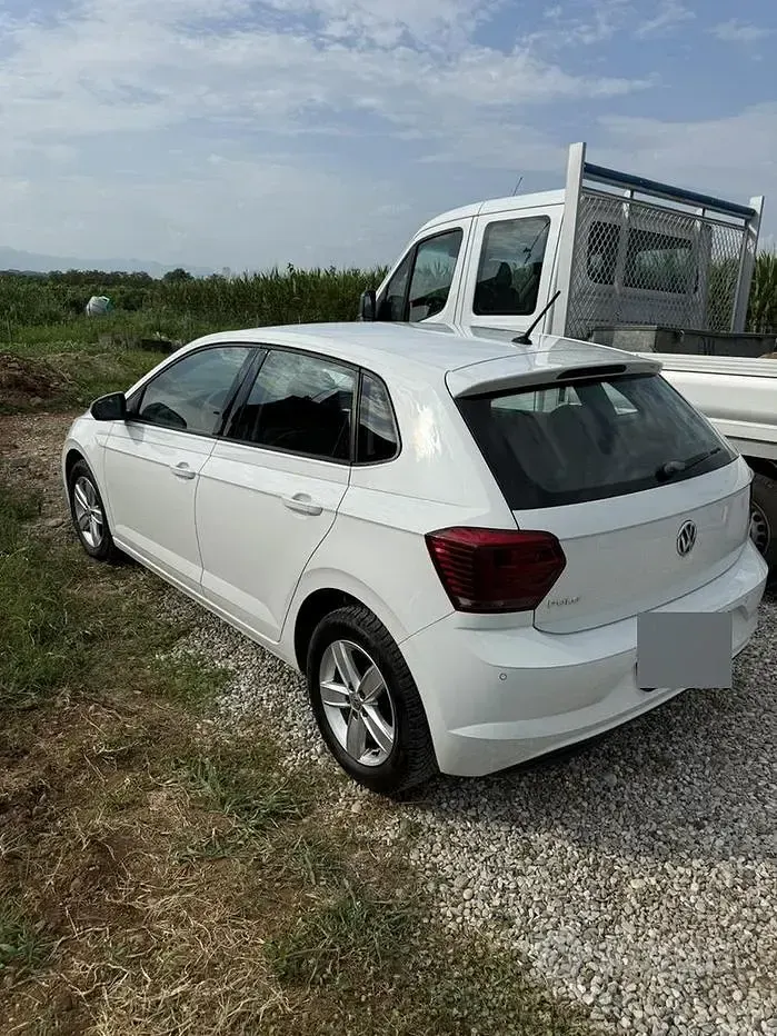 Usata VW Polo 65 CV (47 kW) 2018 Bianco Utilitaria