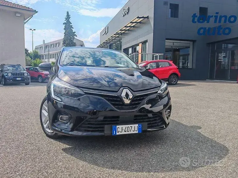 Usata Renault Clio V Equilibre 101 CV (74 kW) 2022 Nero Berlina