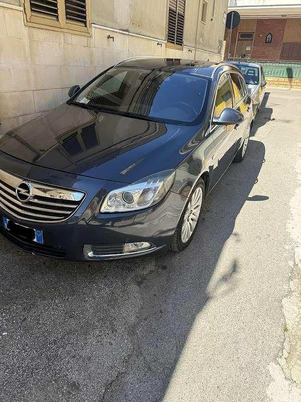 Usata Opel Insignia Cosmo 131 CV (96 kW) 2009 Station wagon
