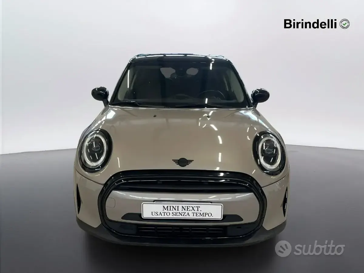 Käytetty Mini Cooper 136 HP (100 kW) 2023 Harmaa Viistoperä