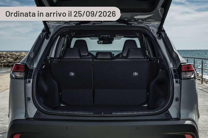 Nuova Toyota Corolla Cross Sport 179 CV (131 kW) 2025 Argento SUV