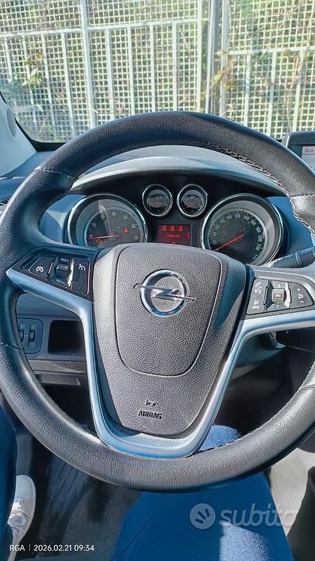 Usata Opel Meriva Cosmo 2012 Bianco Monovolume