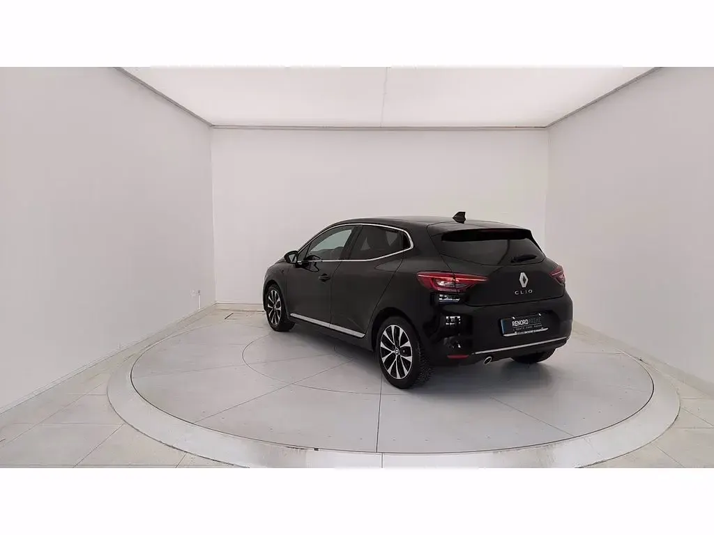 Usata Renault Clio V Intens 91 CV (66 kW) 2023 Nero