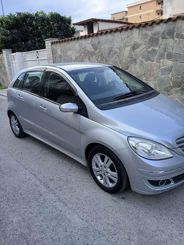Usata Mercedes B170 Chrome 116 CV (85 kW) 2007 Monovolume