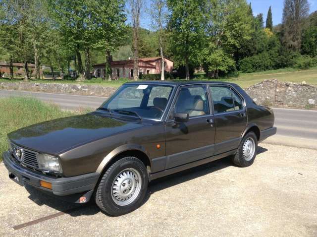 Usato 1983 Alfa Romeo Alfetta Benzin 131 CV (5.900 €) | 51016