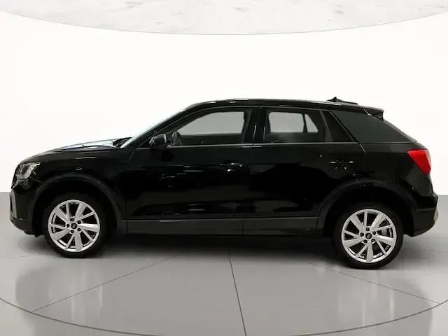 Usata Audi Q2 Advanced Plus 150 CV (110 kW) 2023 0e nero mito metallizzato SUV