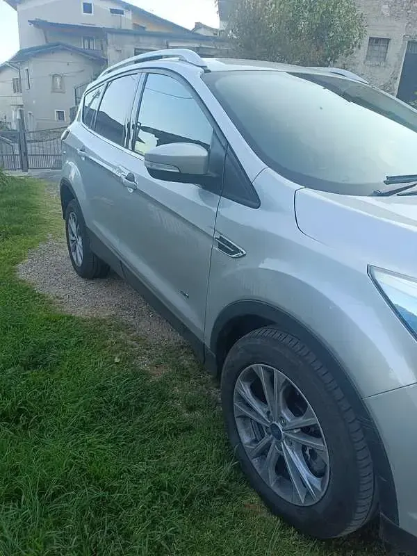Usata Ford Kuga Titanium S 150 CV (110 kW) 2018 SUV