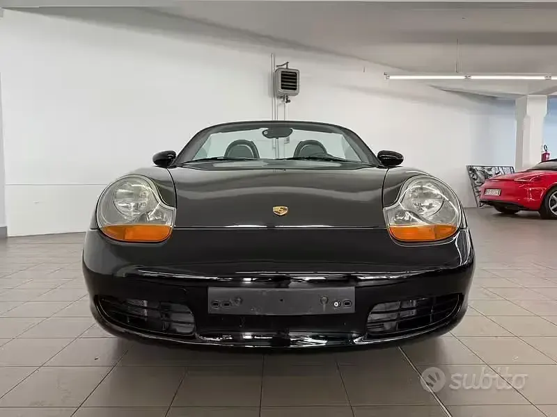 Usata Porsche Boxster 220 CV (161 kW) 2000 Nero Cabrio