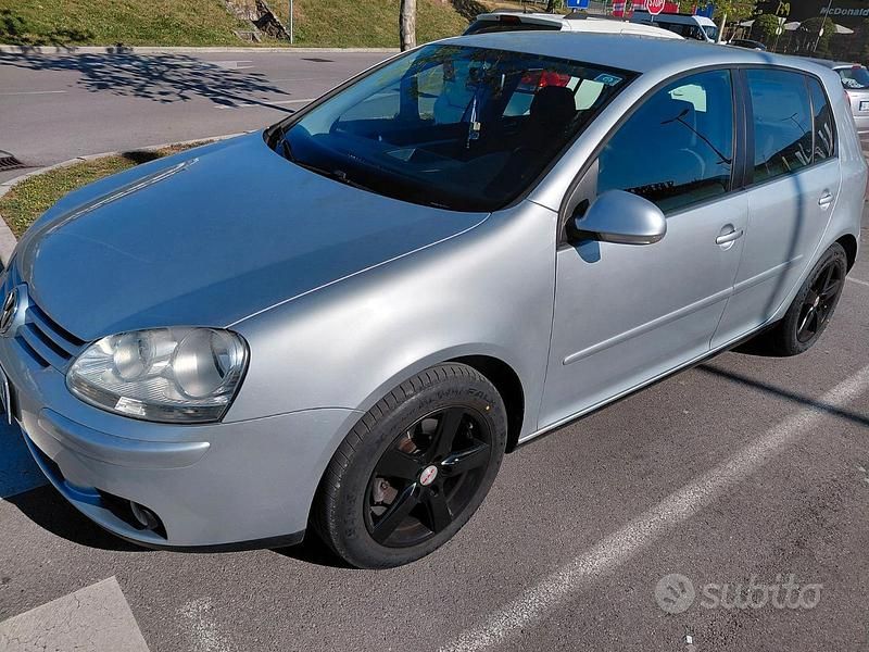 Usata VW Golf VI 115 CV (84 kW) 2008 Grigio Utilitaria