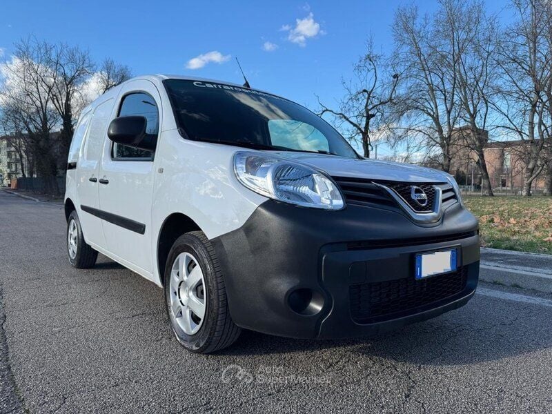 Bianco Usata 2021 Nissan NV250 Furgone | 13.400 € (Cara) - Immagine 1/4