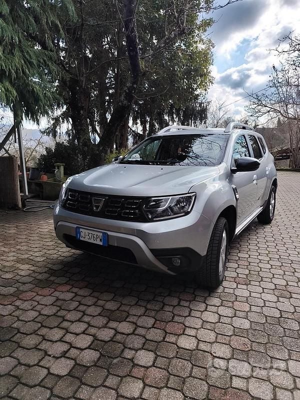 Grigio Usata 2022 Dacia Duster Utilitaria | 16.500 € - Immagine 1/4