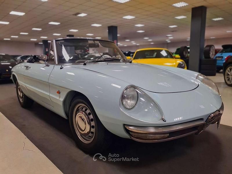 Usata Alfa Romeo Spider 109 CV (80 kW) 1967 Blu/azzurro Cabrio