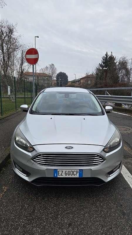 Usata Ford Focus Business Edition 120 CV (88 kW) 2015 Station wagon
