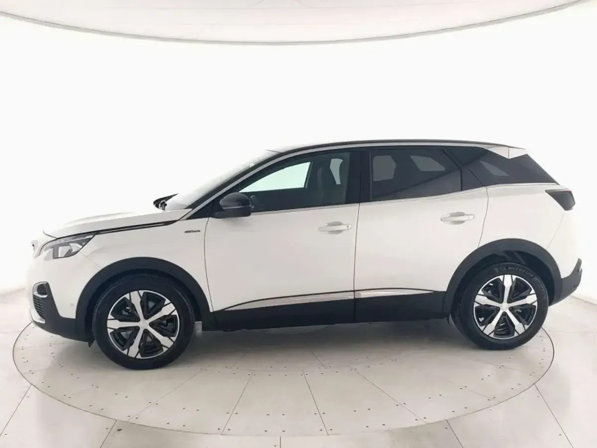 Usata Peugeot 3008 GT-line 131 CV (96 kW) 2020 Bianco tetto nero SUV