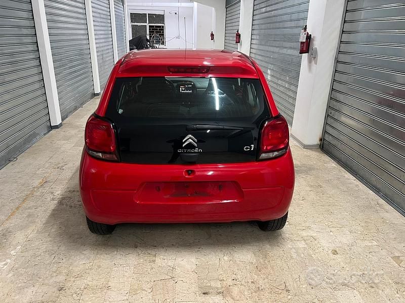 Usata Citroën C1 68 CV (50 kW) 2016 Rosso Utilitaria