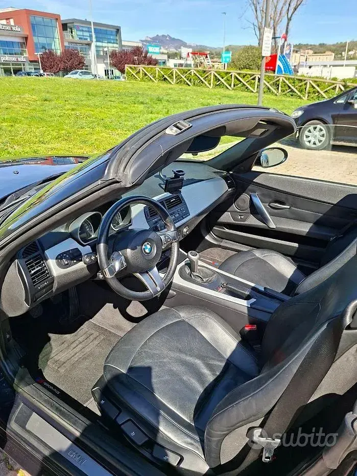 Usata BMW Z4 Efficient Dynamics 150 CV (110 kW) 2006 Blu Cabrio