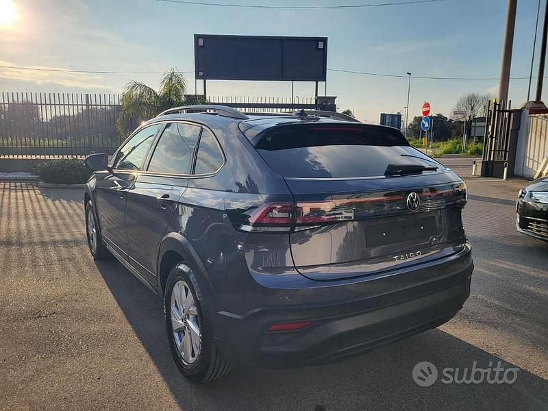 Usata VW Taigo Life 116 CV (85 kW) 2024 Grigio scuro metallizzato SUV