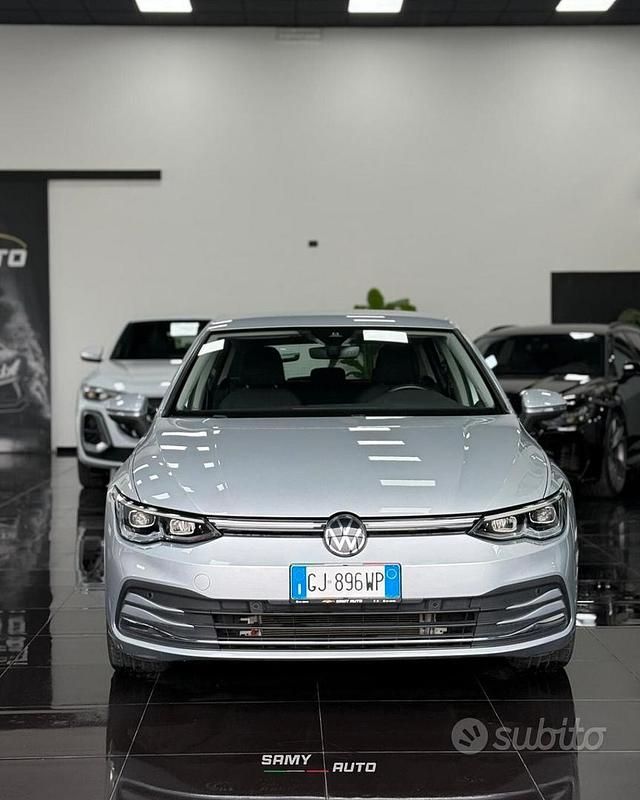 Usata VW Golf VIII Style 150 CV (110 kW) 2022 Grigio Station wagon