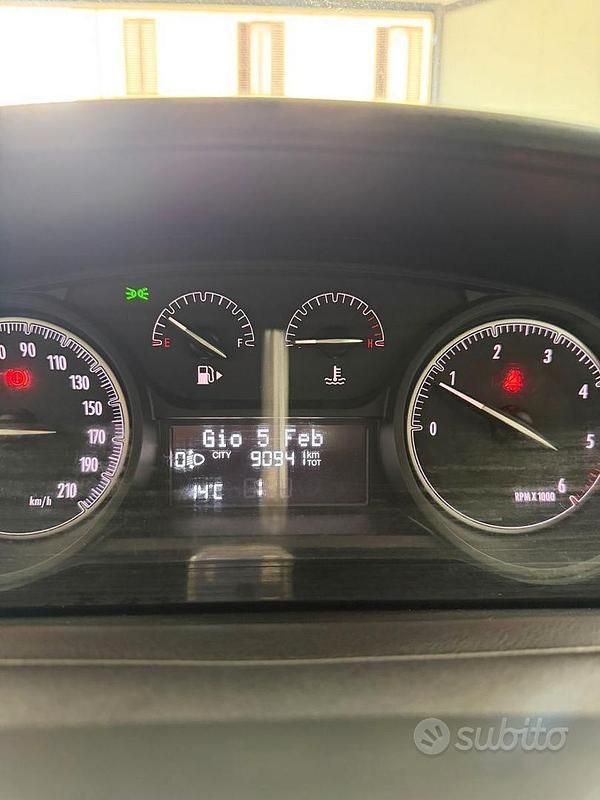 Usata Lancia Ypsilon 2017 Bianco Utilitaria