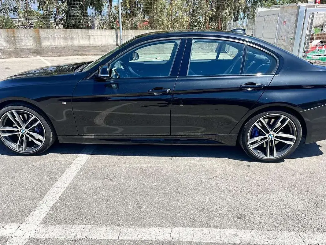 Usata BMW 318 M Sport 150 CV (110 kW) 2018 Nero Berlina