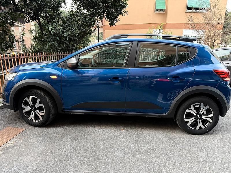 Usata Dacia Sandero Stepway 90 CV (66 kW) 2023 Blu Berlina