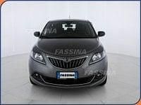 Usata Lancia Ypsilon 70 CV (51 kW) 2024 Grigio Utilitaria