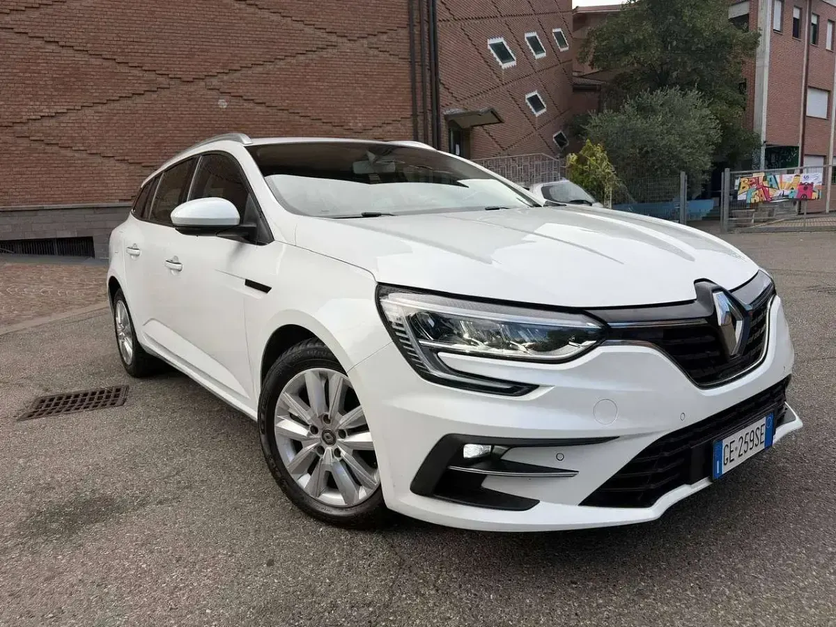 Usata Renault Mégane IV Business 116 CV (85 kW) 2021 Bianco Station wagon