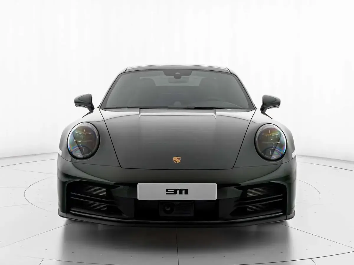 Nuova Porsche 911 Carrera 4S 581 CV (427 kW) 2026 Oak green neo metallizzato Coupé