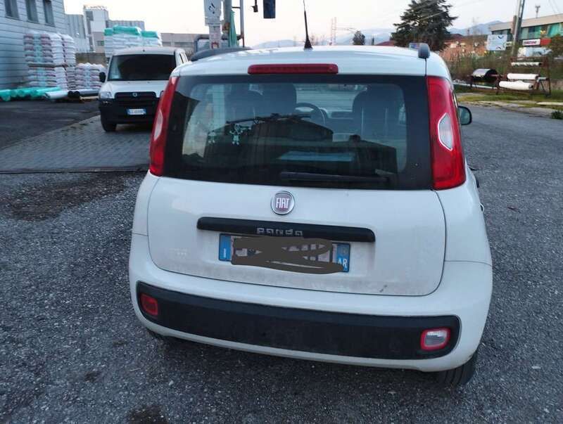 Bianco Usata 2014 Fiat Panda Due volumi | 5000 € (Ottimo prezzo) - Immagine 1/4